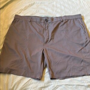 Roundtree & YorkeMen's Gray Performance Shorts